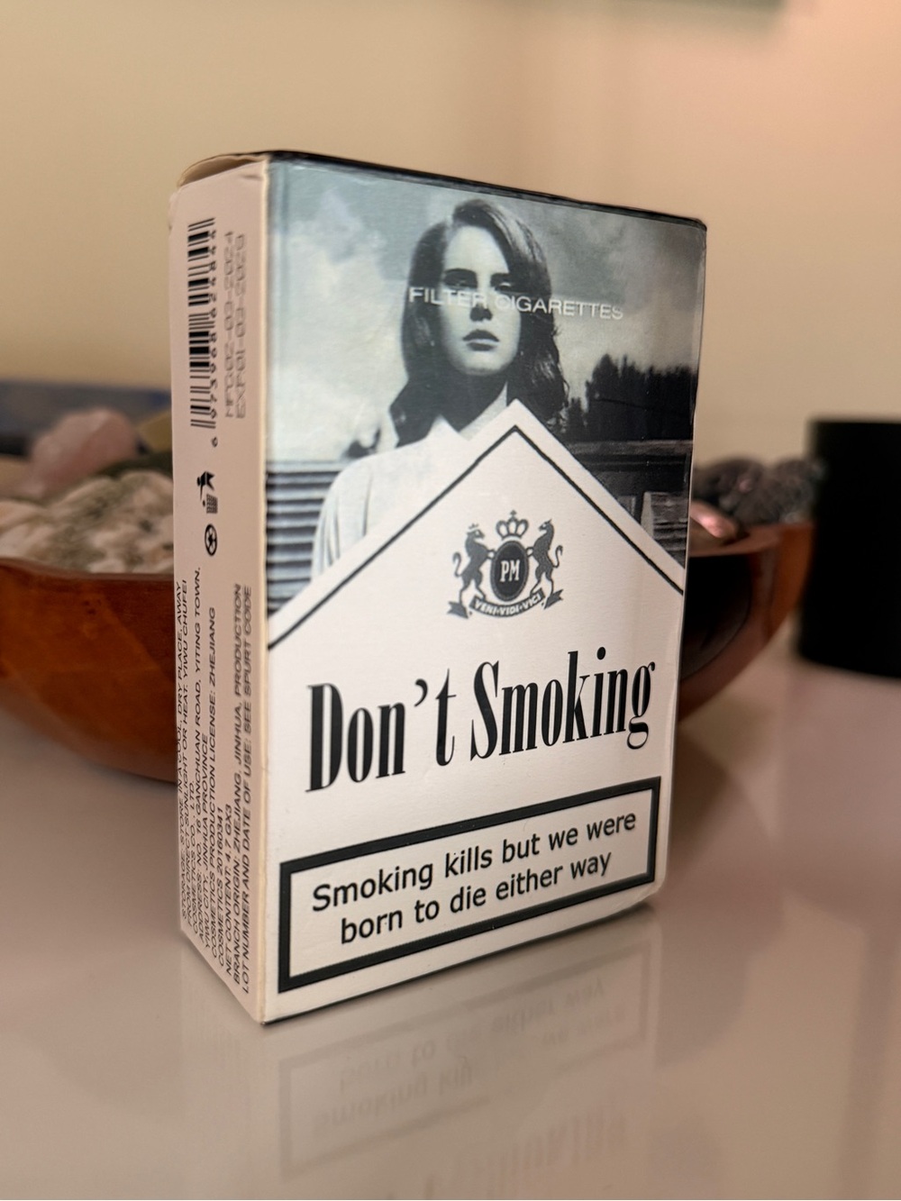 Don't Smoking - Lana Del Rey lip gloss in cigarette box - set of 10
